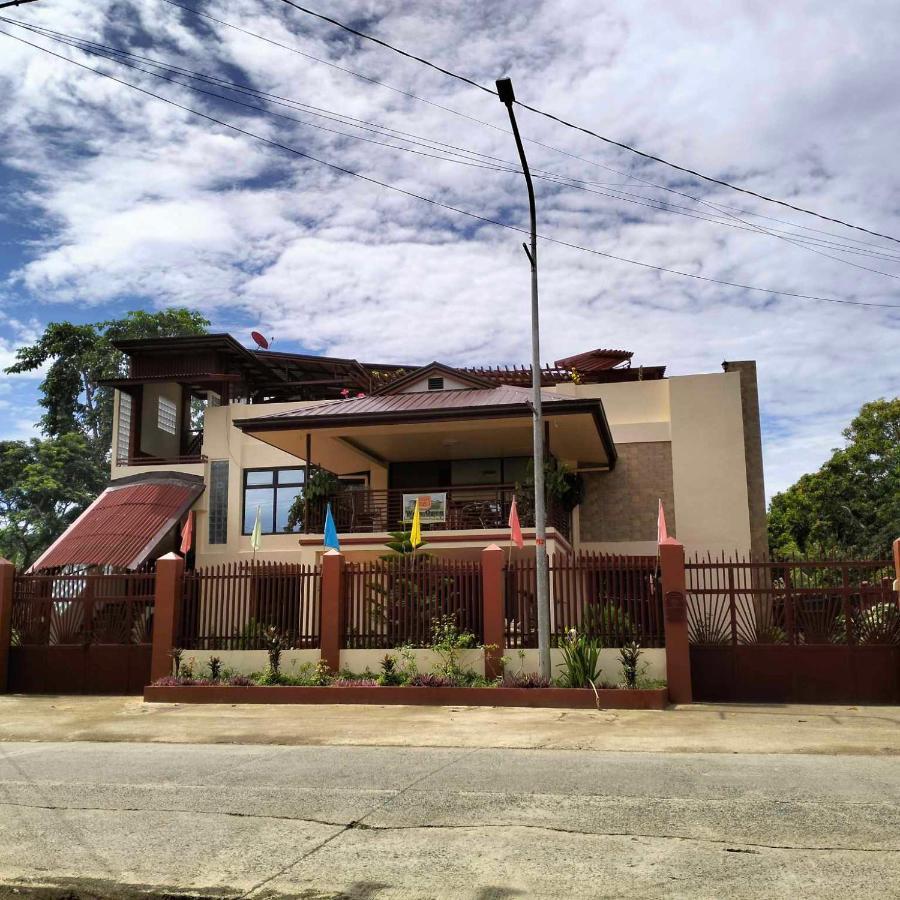 Tessie'S Home Stay Bed & Breakfast Puerto Princesa Exteriör bild